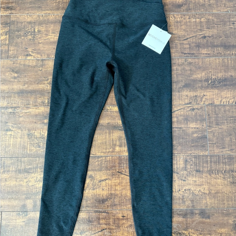 Beyond Yoga Dark Gray Leggings